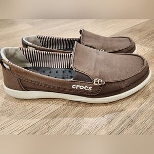 CROCS Brown and Cream Women's Shoes. Size 8W. Gently Used Once.